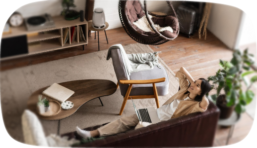 Minimalism vs. Maximalism